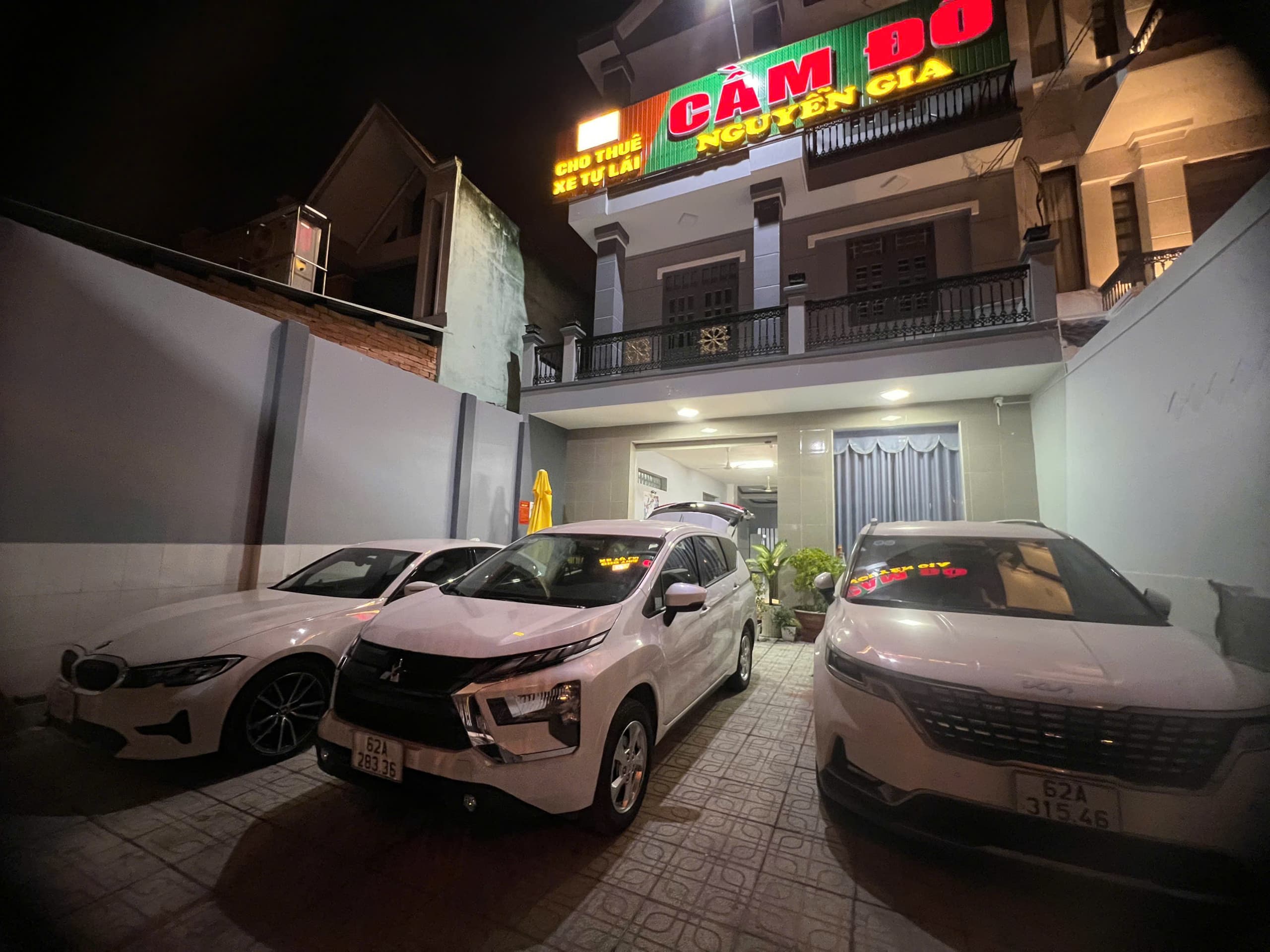 Không gian làm việc chuyên nghiệp